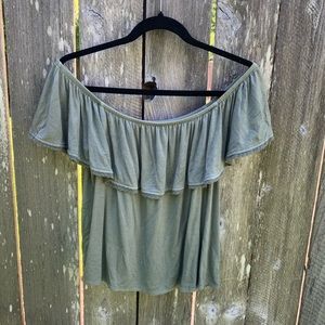 American Eagle Off-the-Shoulder Top